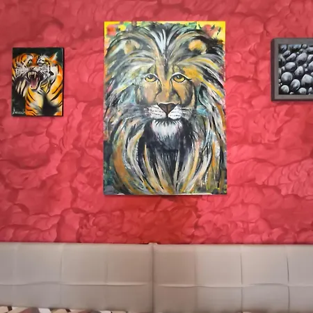 L'armadio Di -a Appartement *